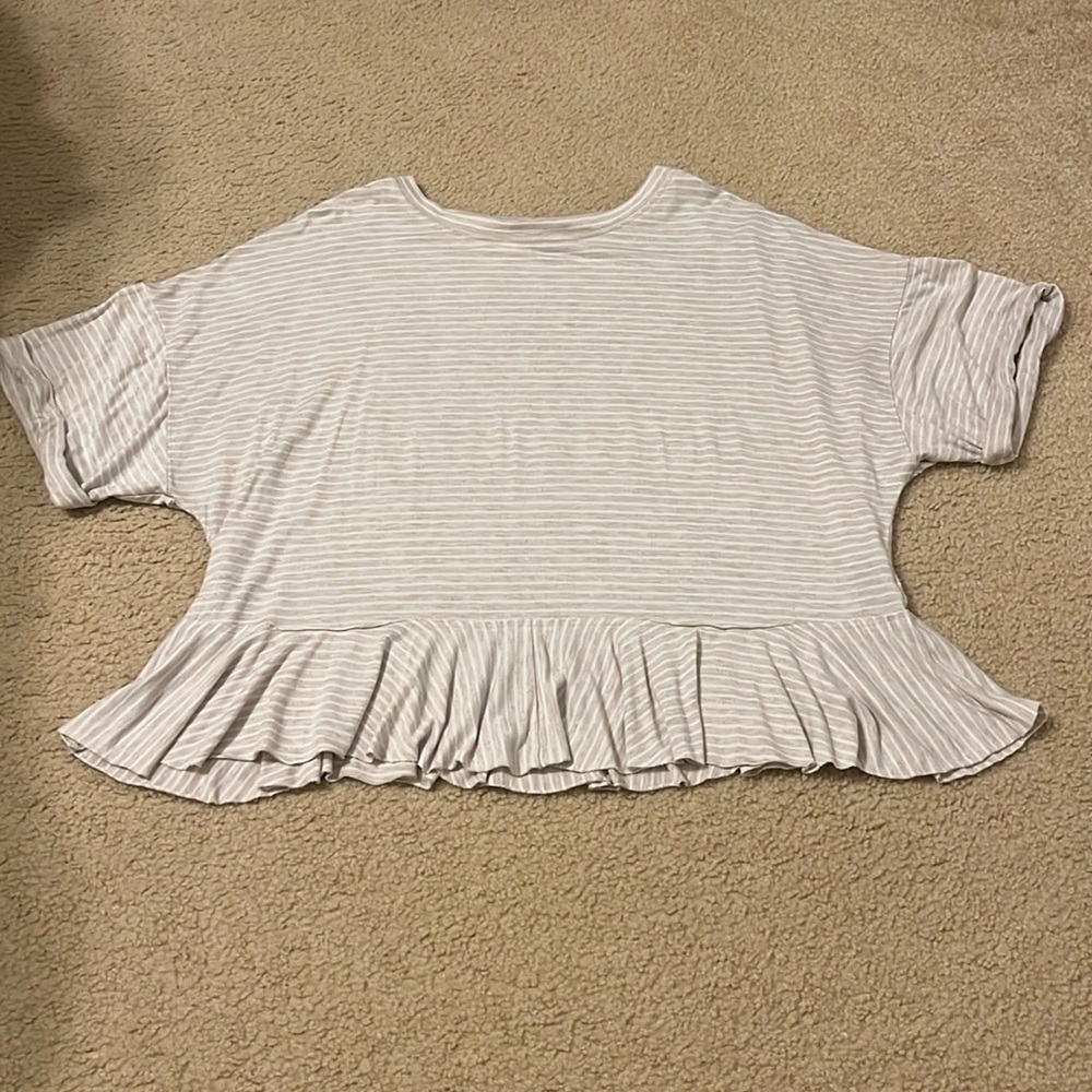 Woman’s Ruffled Top